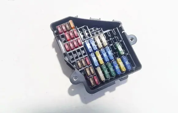 Audi A4 S4 B5 8D Fuse box set