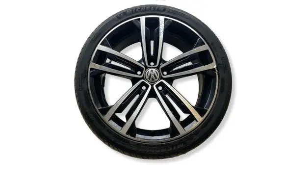 Volkswagen Golf VII R18 alloy rim 5G0601025DR