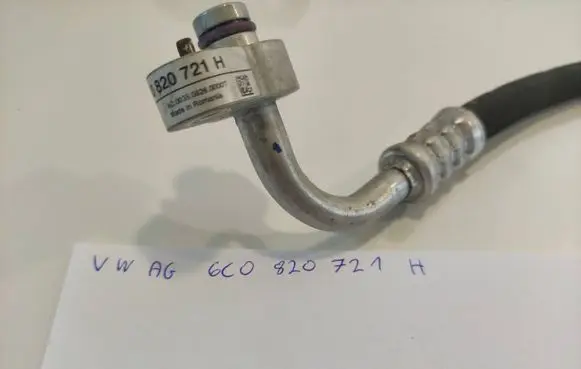 Skoda Rapid (NH) Pneumatic air compressor intake pipe/hose 6C0816721ACAREWAY