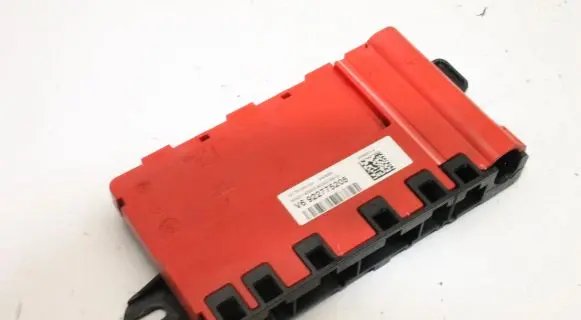 BMW 4 F32 F33 Current control relay 9227752