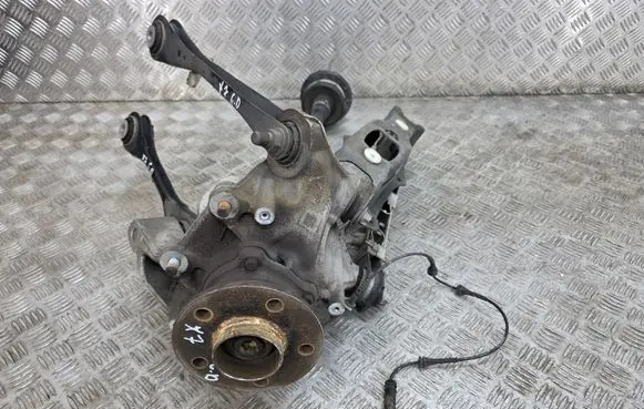 BMW X7 G07 Rear wheel hub spindle/knuckle 6878022 6878019 8487518