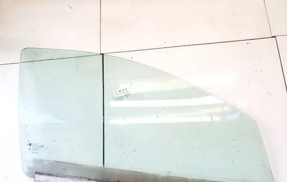 Opel Astra G Front door window glass four-door DOT36AS2M129