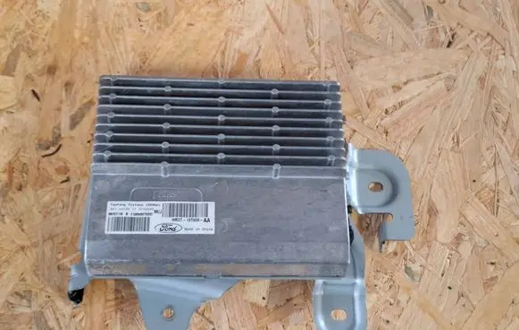 Ford Mustang VI Sound amplifier HR3T18T806AA