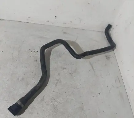 BMW 5 E39 Engine coolant pipe/hose