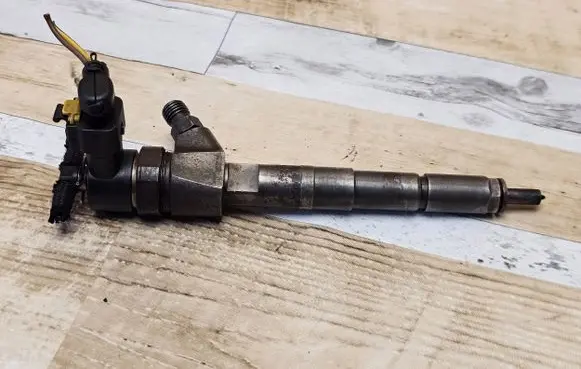 Alfa Romeo 156 Fuel injector 0445110111
