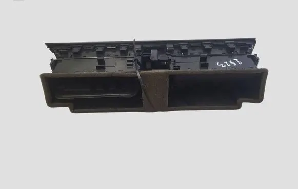 Audi A4 S4 B8 8K Dash center air vent grill 8T2820951