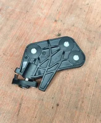 Audi Q7 4M Bracket in trunk/boot 4M1857745