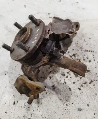 Toyota Corolla E120 E130 Front wheel hub spindle knuckle