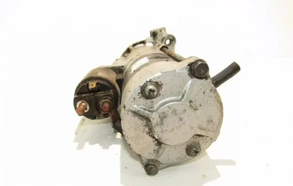 Mitsubishi Pajero Starter motor