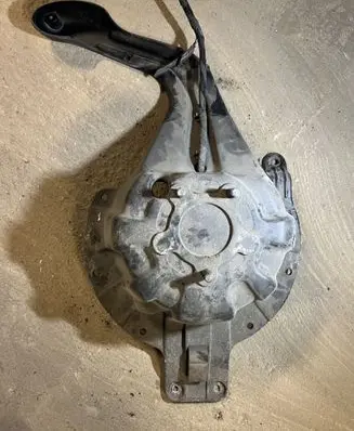 Land Rover Freelander Spare wheel mounting bracket BHU490010 030469