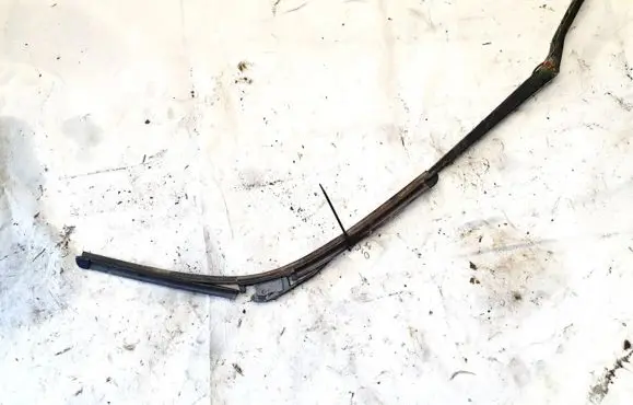 Nissan Almera Tino Front wiper blade arm