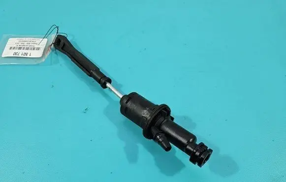 Peugeot 3008 I Clutch slave cylinder IMPRK1501730