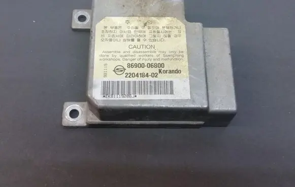 SsangYong Korando Airbag control unit/module 8690006800