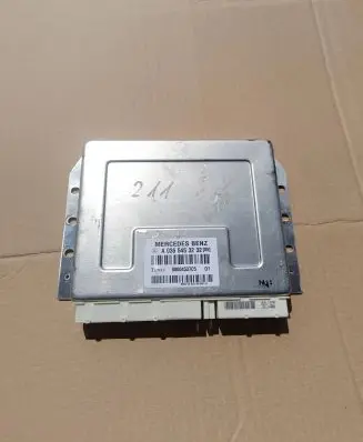 Mercedes-Benz E W211 Suspension control unit/module A0365453232 00004537C5