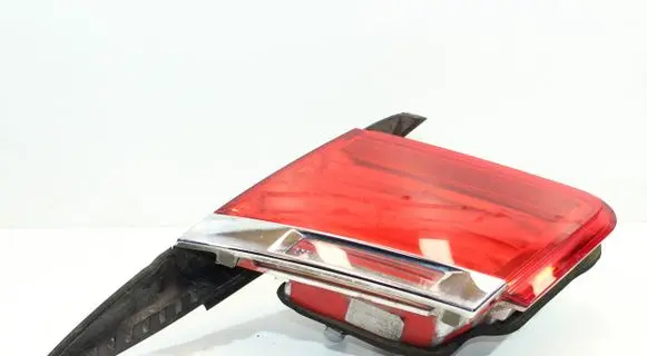 BMW 7 F01 F02 F03 F04 Tailgate rear/tail lights 7182206 HK59016