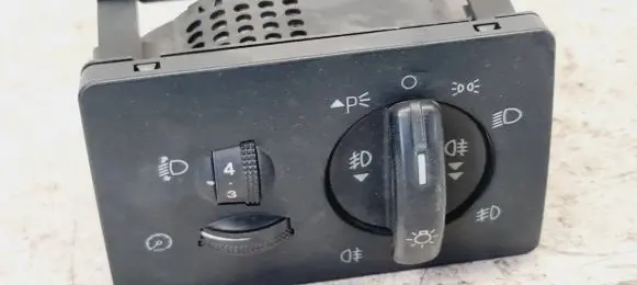 Ford Focus Light switch 3M5T13A024BA 04057450
