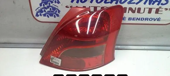 Toyota Yaris Rear/tail lights