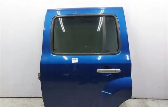 Chevrolet HHR Rear door 