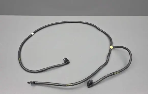Citroen DS5 Windshield washer spray nozzle