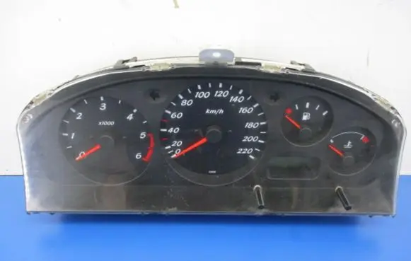 Nissan Almera Tino Speedometer (instrument cluster) BM476