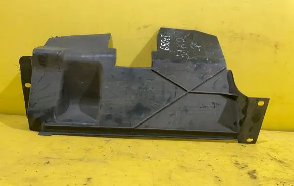 Renault Scenic III - Grand scenic III Intercooler air guide/duct channel JD00A