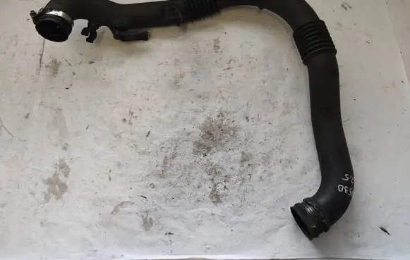 Renault Trafic II (X83) Intercooler hose/pipe 8200472406 93856817 0281002996