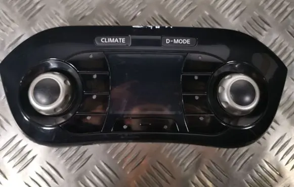 Nissan Juke I F15 Climate control unit 248451KA3A