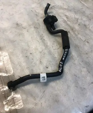 Volkswagen Tiguan Vacuum line/pipe/hose 5q0133366h
