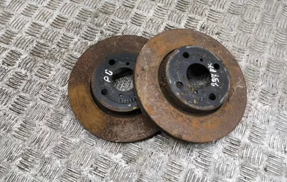 Toyota Yaris Front brake disc