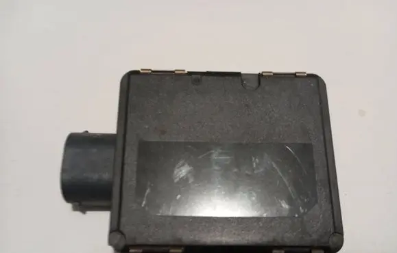 Mercedes-Benz C W205 Distronic sensor radar A0009058913 39R14488 0203303790