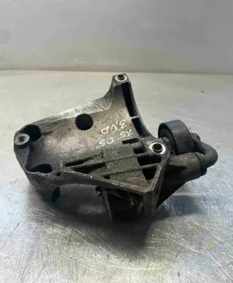 BMW X5 E53 A/C compressor mount bracket 64557786708