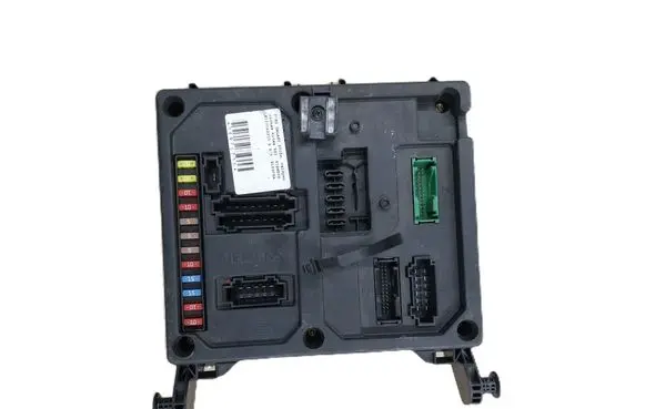 Ford Galaxy Fuse module S120042200B 7M3962258AG