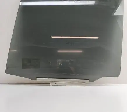 Toyota Land Cruiser (BJ70) Rear door window glass 6810460390
