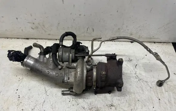 Nissan Juke I F15 Turbo 144111KC0E 4933500850 100927382