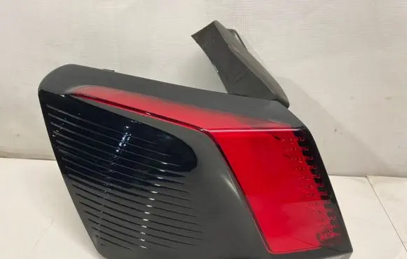 Peugeot 3008 II Rear/tail lights 9810477180