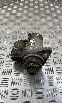 Volkswagen Caddy Starter motor 02Z911023H