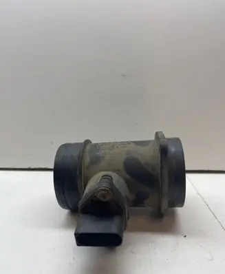 Audi A4 S4 B5 8D Mass air flow meter 0281002216