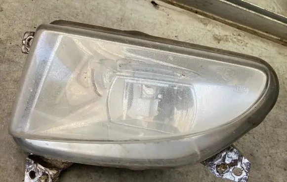 Peugeot 607 Front fog light Be2029702