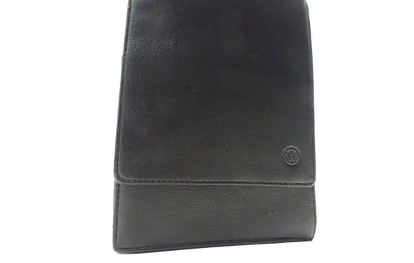 Volkswagen Amarok Owners service history hand book 