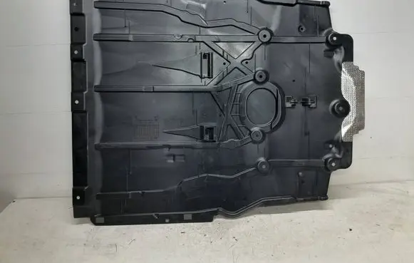 Mercedes-Benz A W177 Engine splash shield/under tray A2475202600
