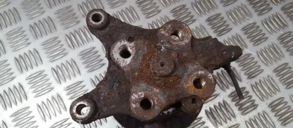 Mazda 6 Stub axle 