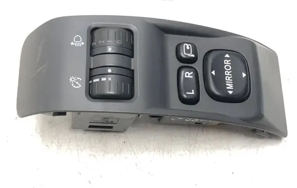 Subaru Impreza III Wing mirror switch 83002FG000