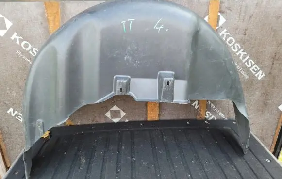 Audi TT Mk1 Rear arch fender liner splash guards 8N0810172A