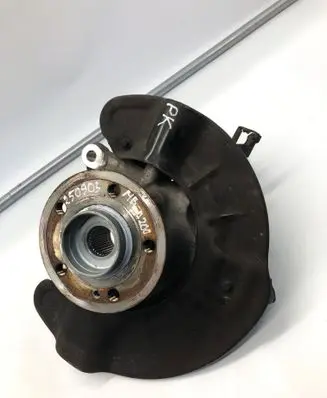 Mercedes-Benz A W177 Front wheel hub A2473320700