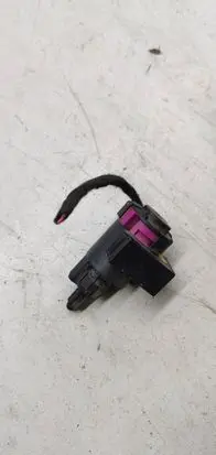 Audi A4 S4 B8 8K Brake pedal sensor switch 4f0945459B