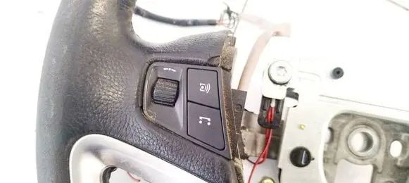 Opel Antara Steering wheel buttons/switches 