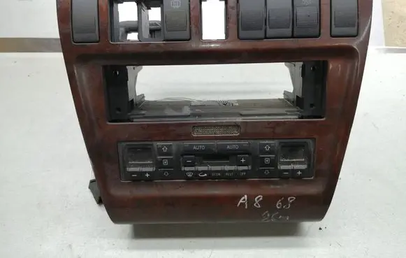 Audi A8 S8 D2 4D Climate control unit 4D0820043C