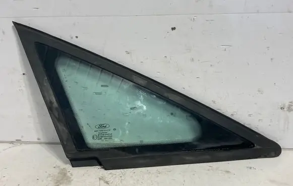 Ford C-MAX II Front triangle window/glass AM51R29710A 43R001582 DOT682AS2M3240