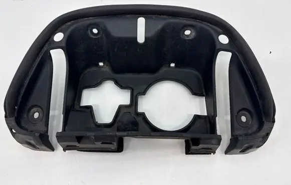 Nissan Leaf I (ZE0) Electric car charge socket cover 657303NF0D