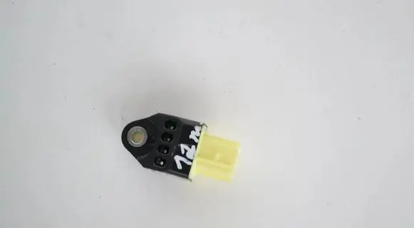 Toyota Prius (XW30) Airbag deployment crash/impact sensor 8983175010